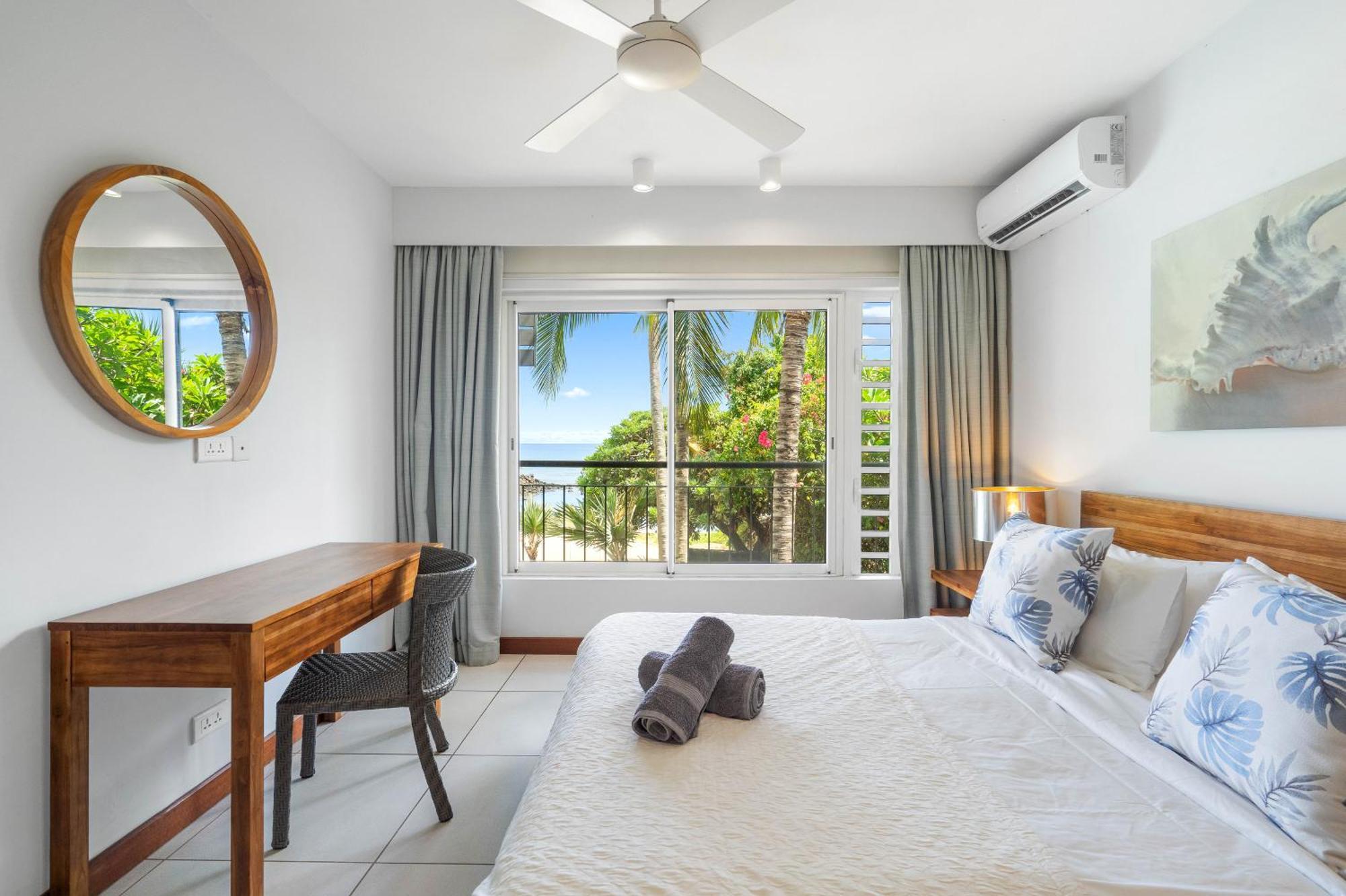 Kanope Bay - Holiday Beachfront Apartments Pointe aux Biches Eksteriør bilde