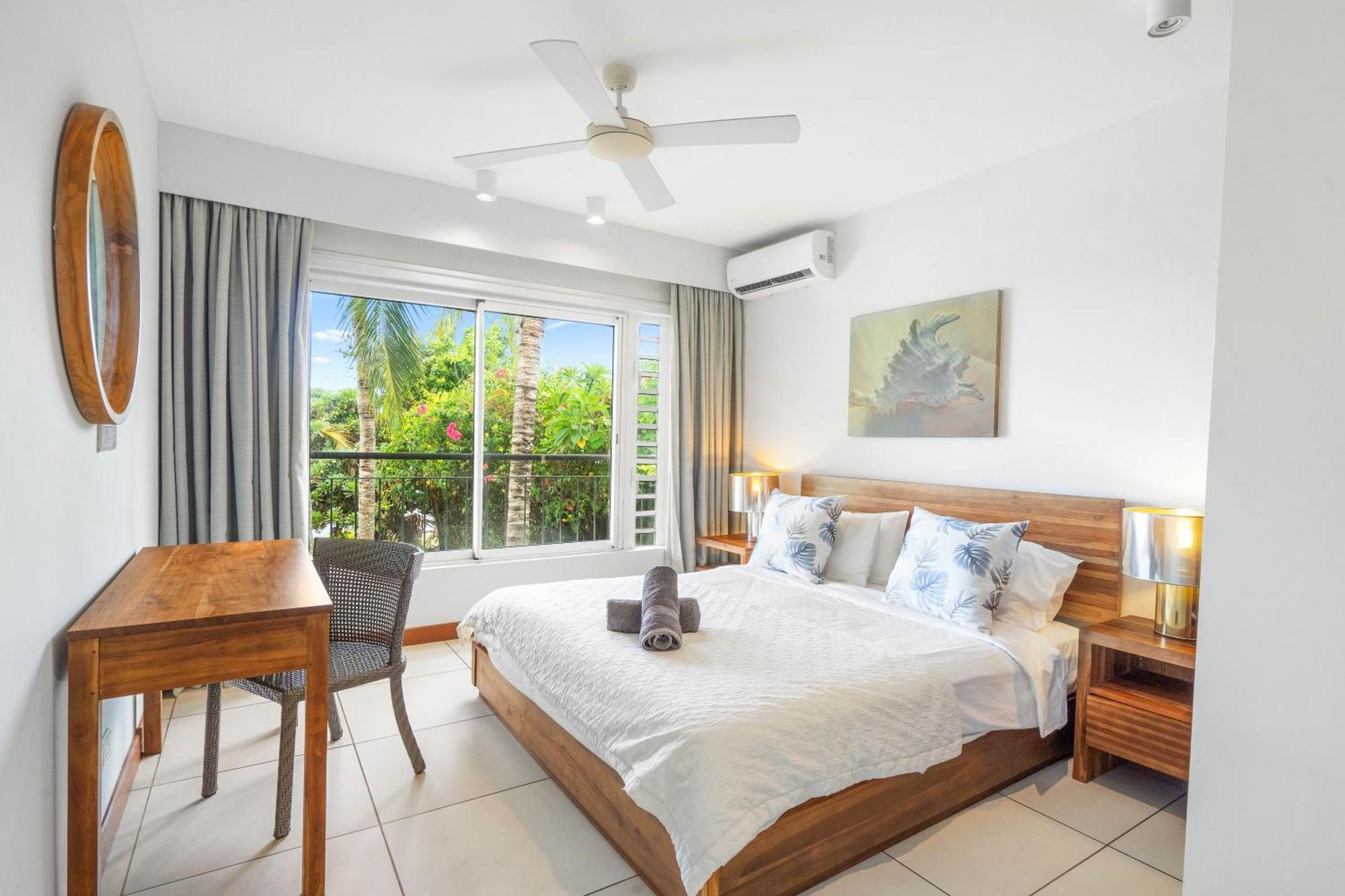 Kanope Bay - Holiday Beachfront Apartments Pointe aux Biches Eksteriør bilde