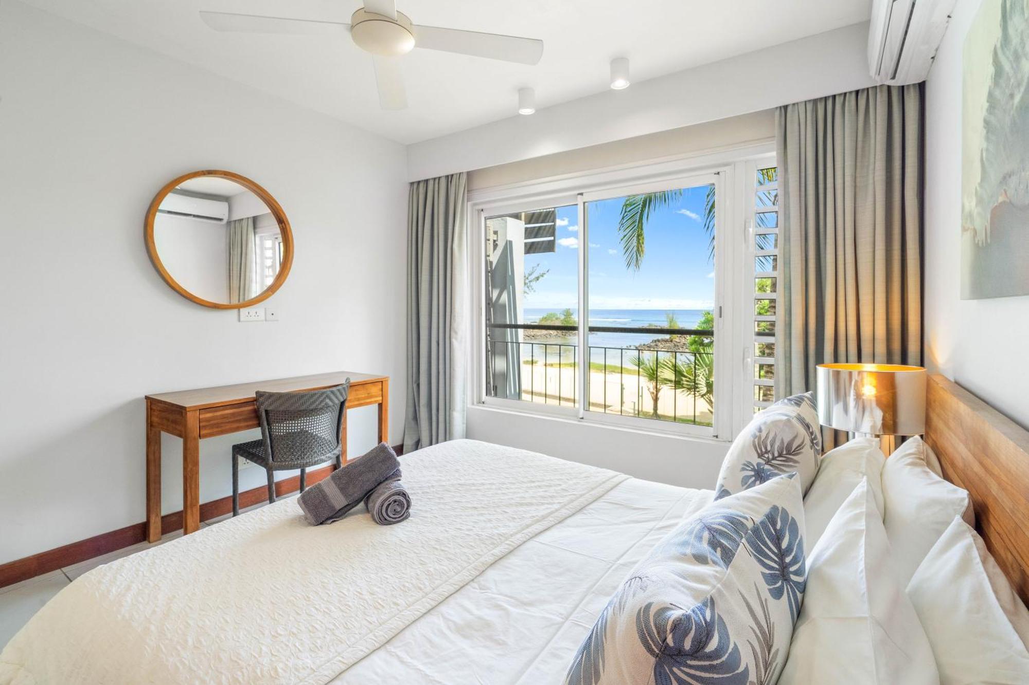 Kanope Bay - Holiday Beachfront Apartments Pointe aux Biches Eksteriør bilde