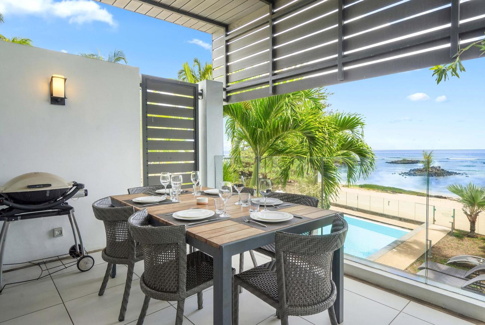 Kanope Bay - Holiday Beachfront Apartments Pointe aux Biches Eksteriør bilde