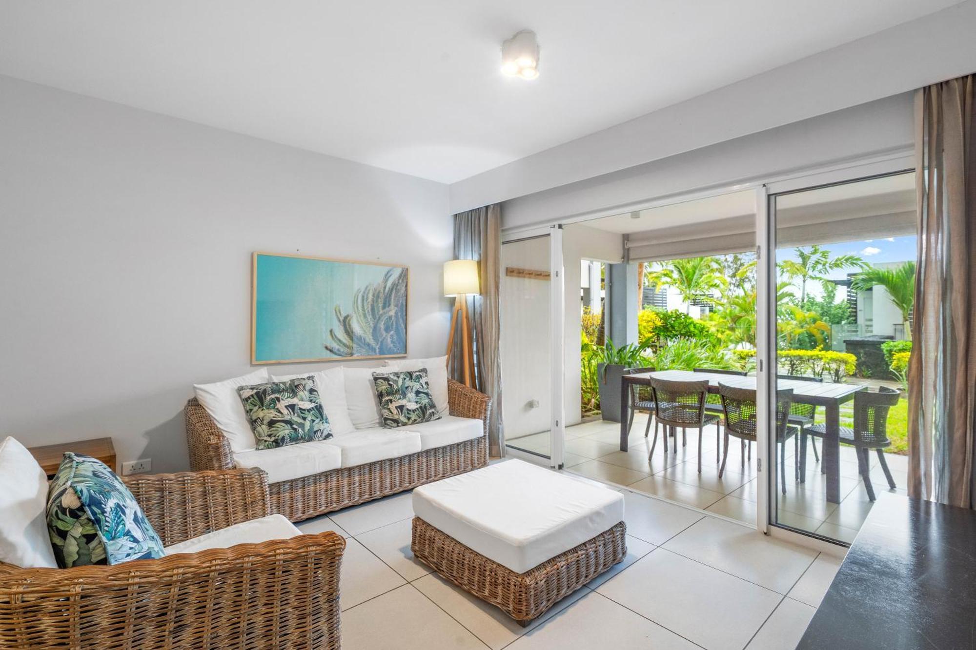 Kanope Bay - Holiday Beachfront Apartments Pointe aux Biches Eksteriør bilde