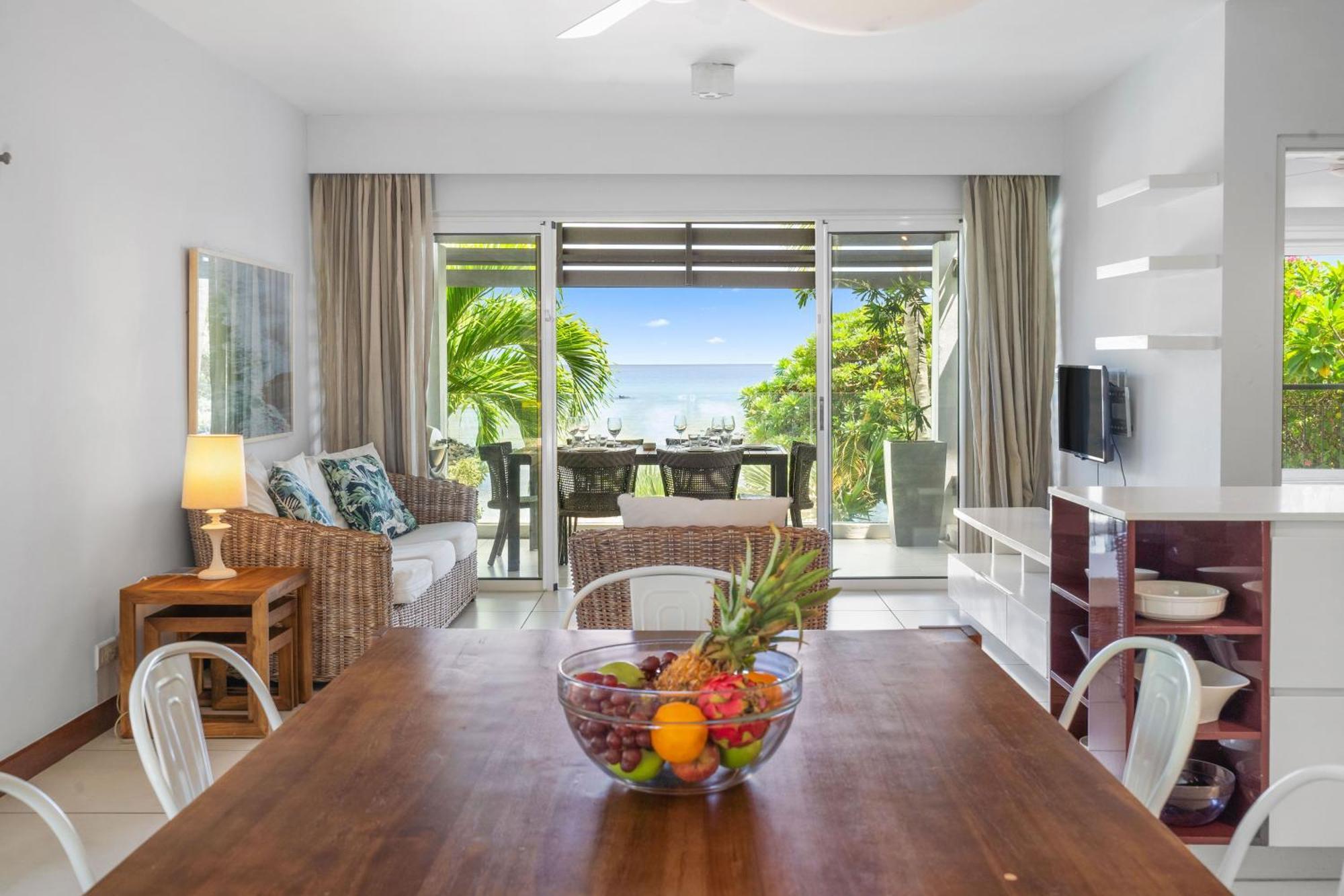 Kanope Bay - Holiday Beachfront Apartments Pointe aux Biches Eksteriør bilde