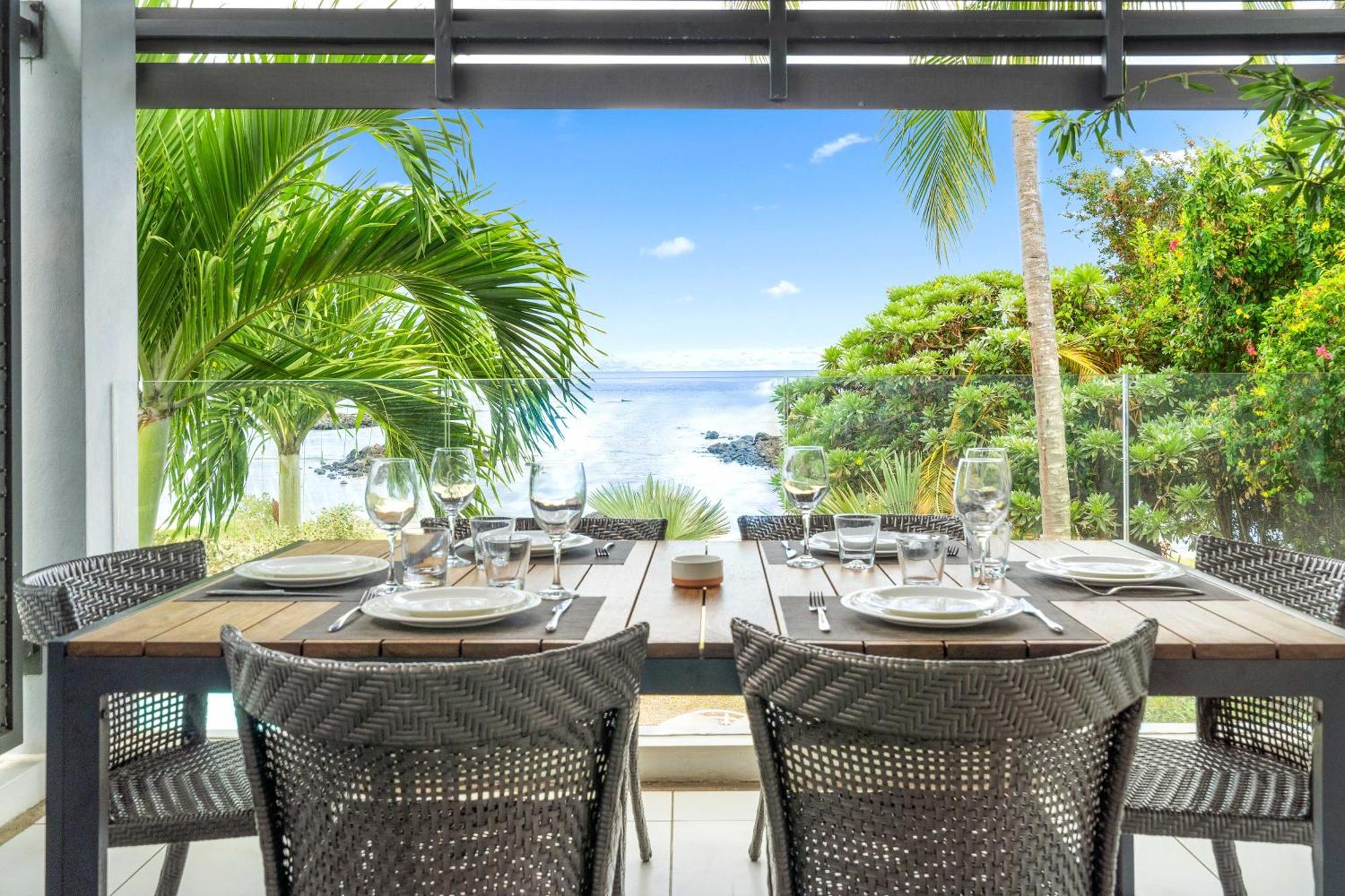 Kanope Bay - Holiday Beachfront Apartments Pointe aux Biches Eksteriør bilde