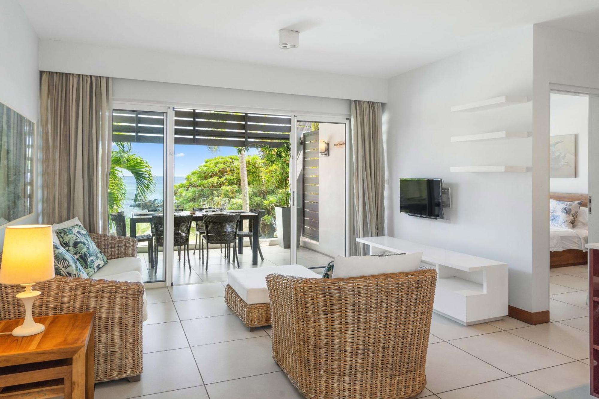 Kanope Bay - Holiday Beachfront Apartments Pointe aux Biches Eksteriør bilde